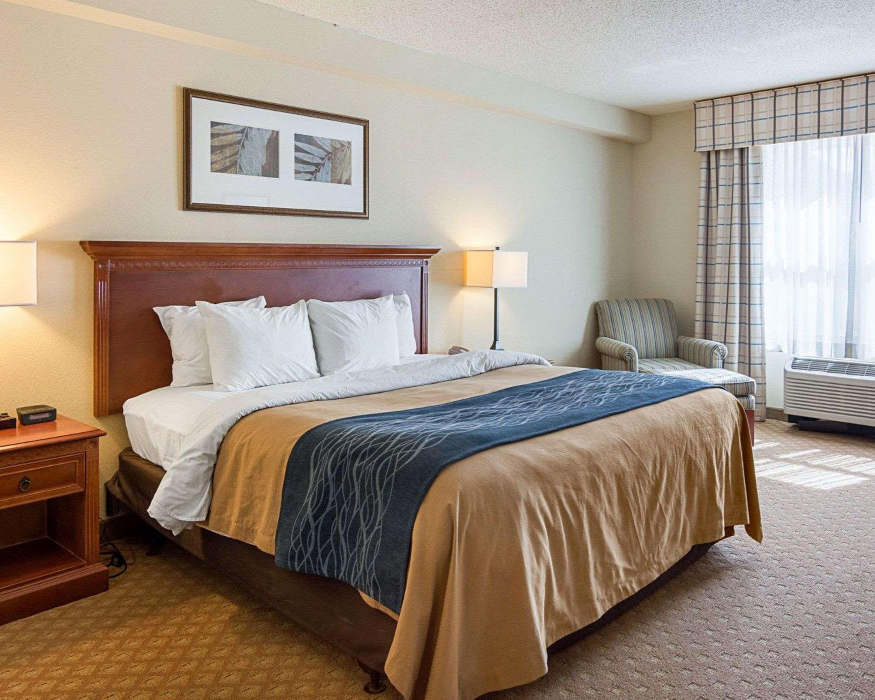 Comfort Inn & Suites Virginia Beach - Norfolk Airport Zewnętrze zdjęcie